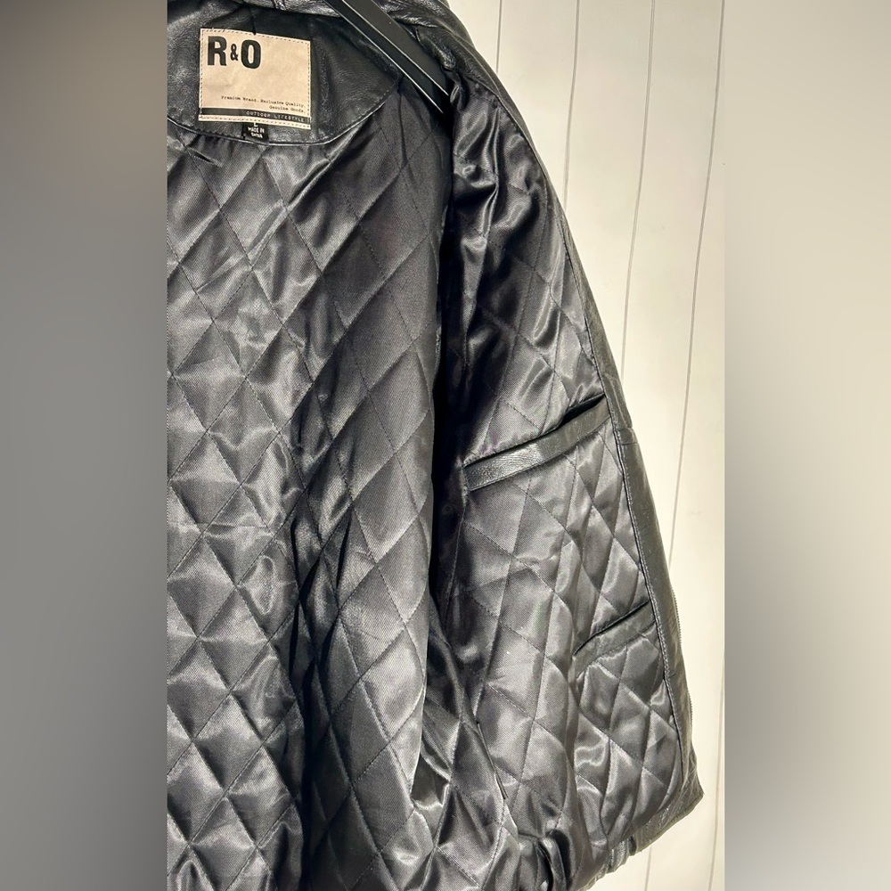 Men's Black Leather Classic Zip Jacket Quilted Lining Casual Pristine R&O Bomber - Picture 7 of 15